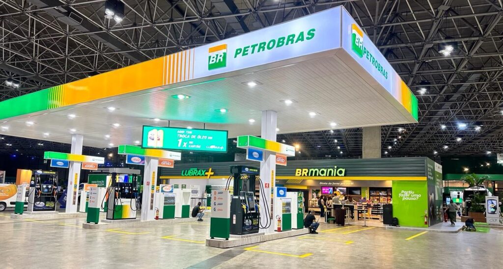 Vem de Vibra, um evento de sucesso para os revendedores de combustíveis Petrobras e donos de lojas de conveniência BR Mania.